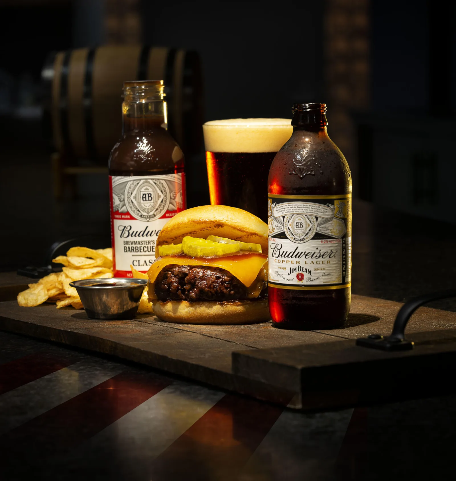 Budweiser Bbq Cheddar Burger Hmshost for O'Hare Restaurants Offering Free Veterans Day Burgers