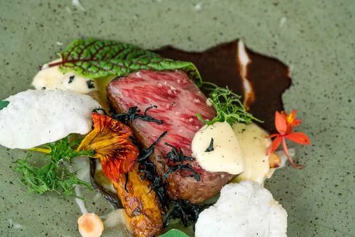 Temporis Wagyu And Asparagus for Spring Is In Full Bloom at These Chicago Restaurants