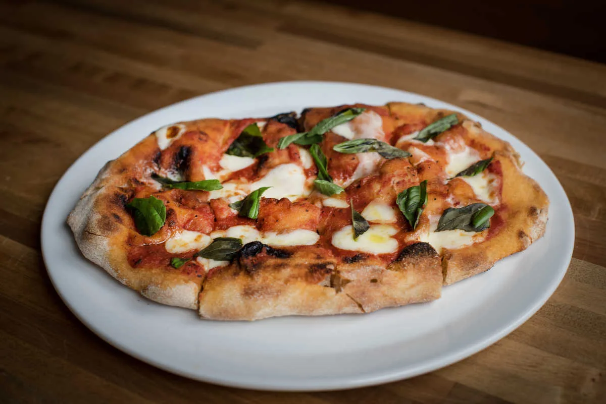 Pinsa Margherita for Casati’s Launches New Outdoor Garden Patio