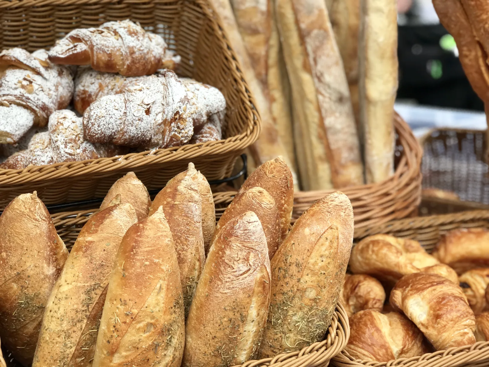 La Boulangerie 3 for Ravenswood Neighborhood August Events Calendar