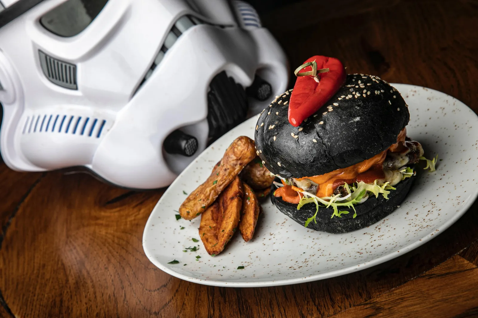 Image for VU Rooftop Bar in South Loop Offers Exclusive Sith Burger Throughout C2E2 This Weekend