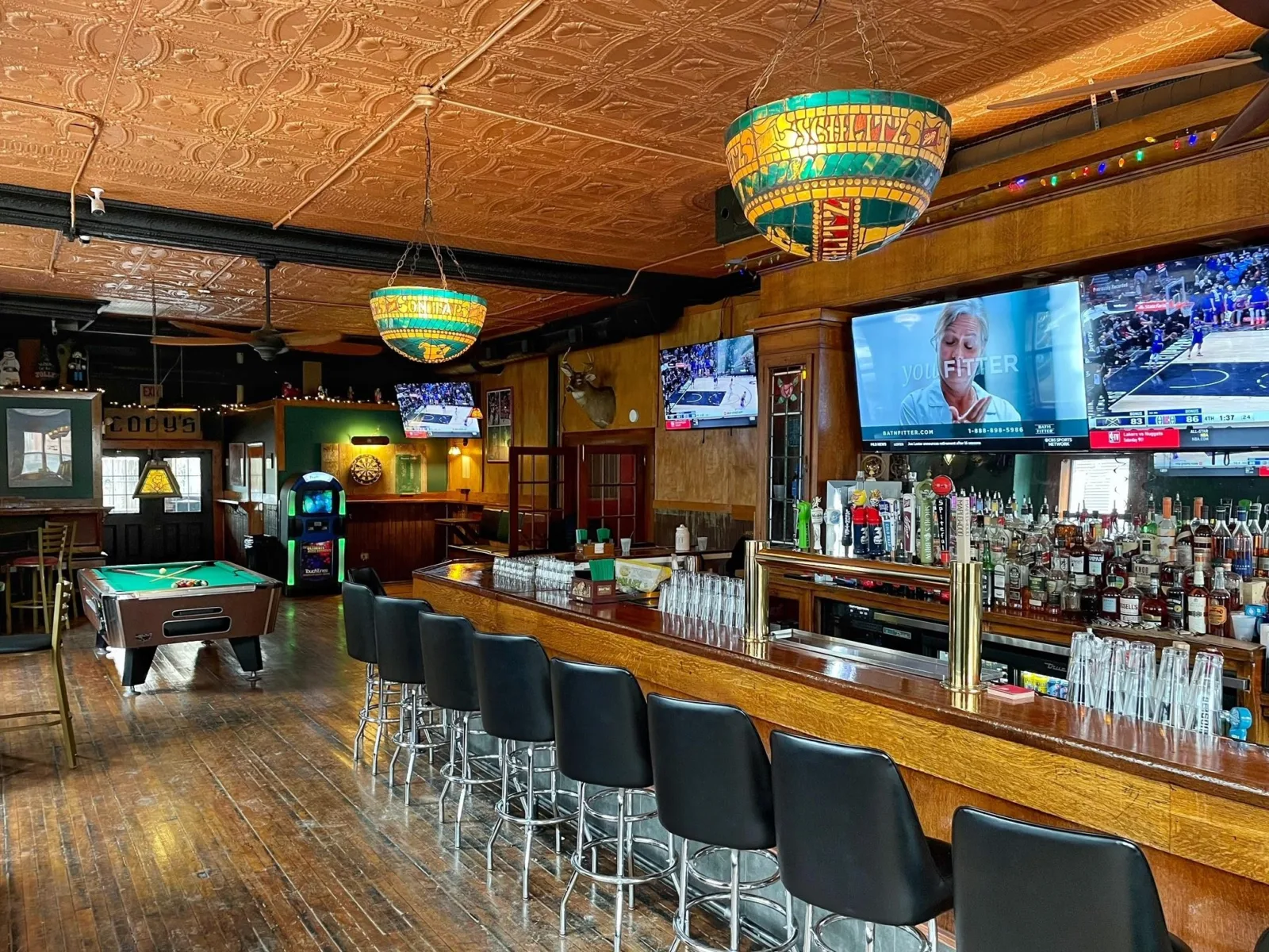 Image for Cody's Public House Now Open in Lakeview