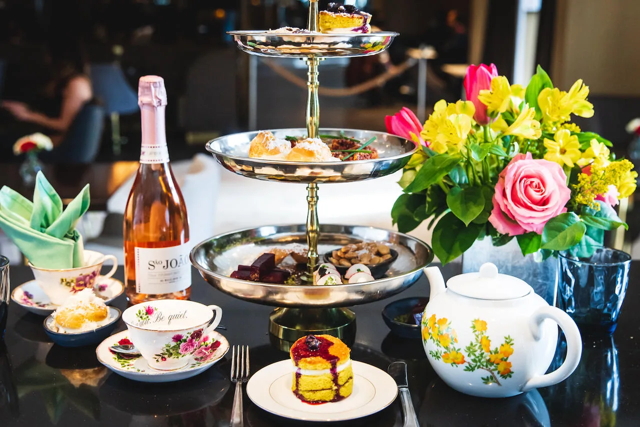 Tipsy Tea Pr 27 for October Festivities at The Gwen