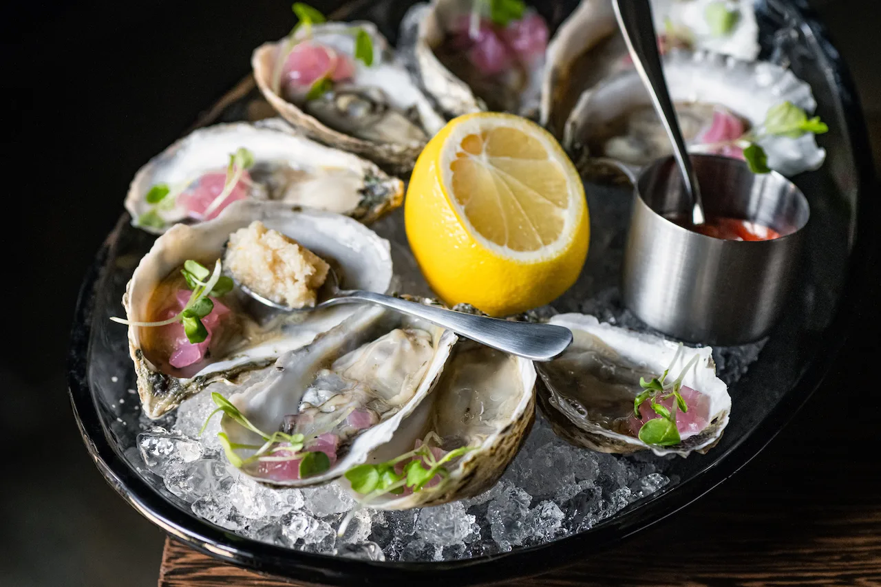 Oysters1 for Lost Reef Takes Nightlife “Under the Sea” in New Lakeview Lounge