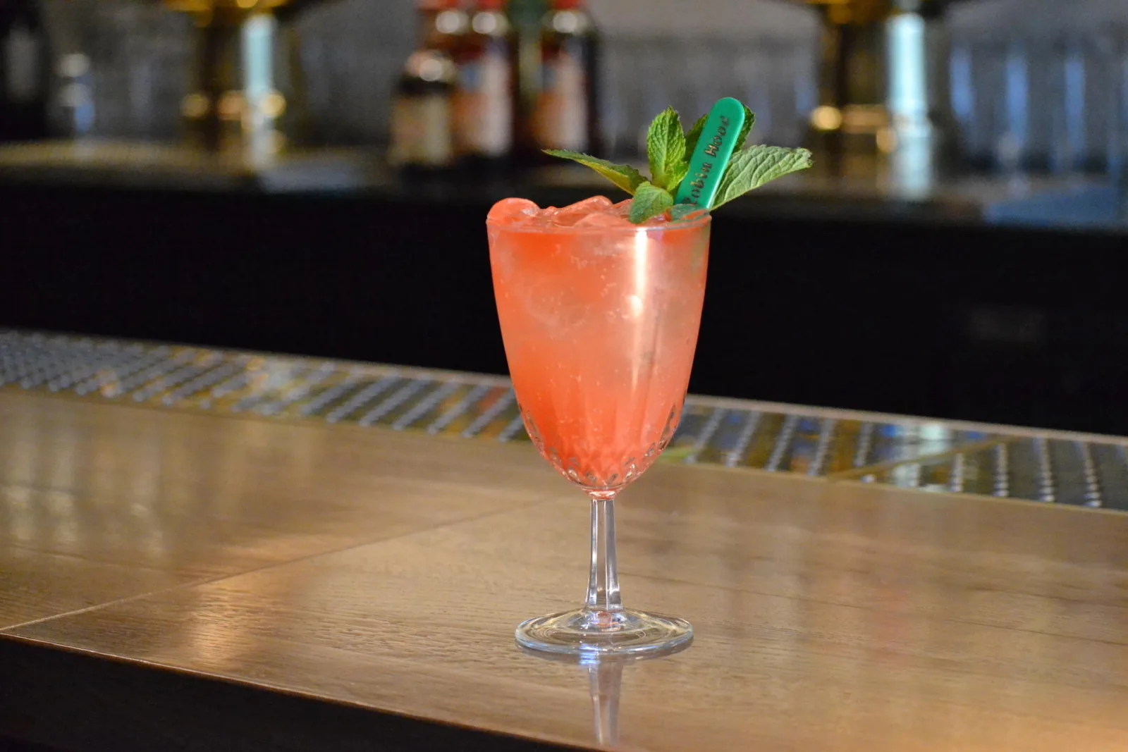 Mirror And A Flashlight Mocktail for Mordecai Continues ‘Cocktails for a Cause’ and Partners with Chicago Women’s Health Center