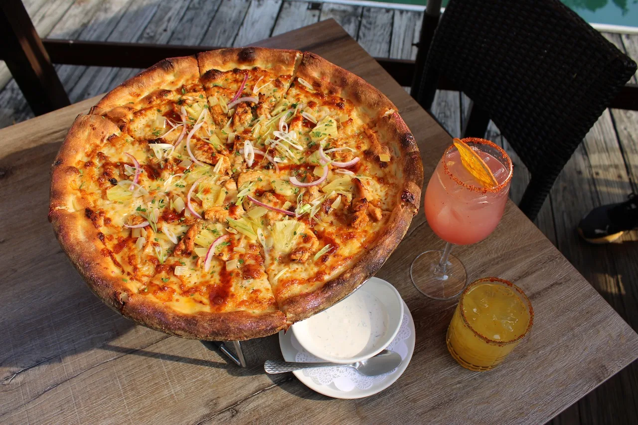Image for Robert's Pizza & Dough Co. Becomes Partner of the Chicago Sky