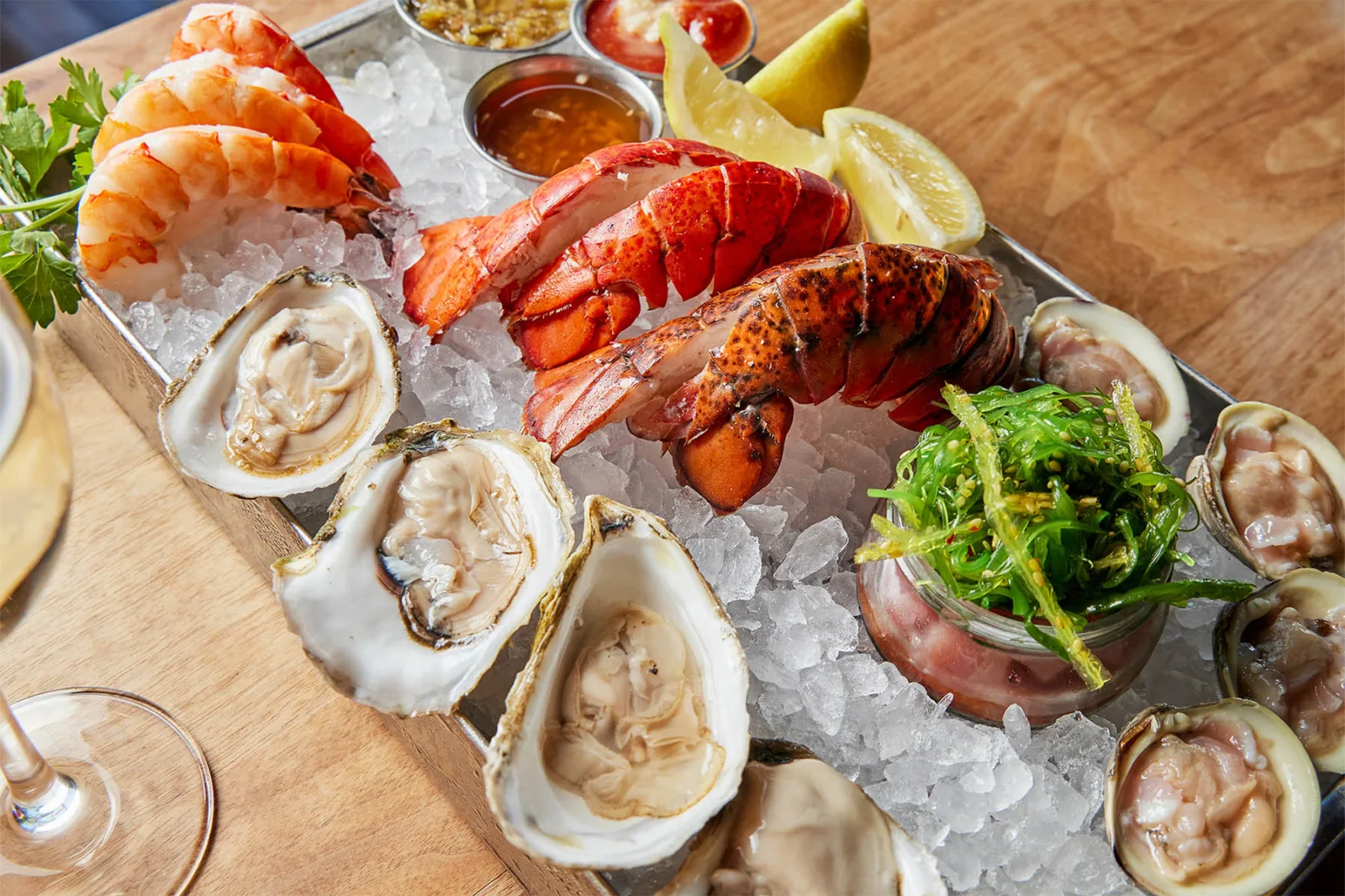 Legal Seafood 2024 0000 Legal Sea Fodos Legal Harborside Brian Samuels Photography June 2023 Img 5444 Copy for Legal Sea Foods Opens in Chicago’s Marina City