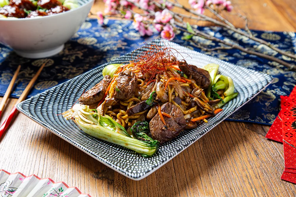 Sunda Hong Kong Steak Lo Mein9 1 for Sunda New Asian Celebrates Lunar New Year