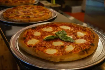pizzeria serio 0000 Marg. Pizza Pizzeria Serio for Pizzeria Serio Launches Pizza and PBR Happy Hour Special