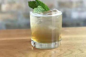 Derby 2 for Kentucky Derby Viewing Party at Mac’s Wood Grilled