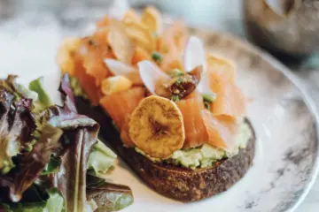 Z Bar Brunch Jess Paro Salmon Avocado Toast for Z Bar Launches Sunday Brunch