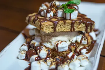 brass monkey 0001 BM Smores for Fish Styx, Cheese Balls & TV Dinners: The Brass Monkey Has the Menu of Your Dreams