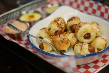 Image for Soon To Open City Hall Presents Bar Food For The People