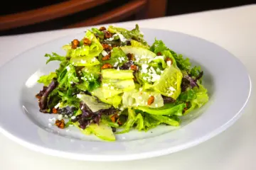 House Salad 2 for Ocean Prime Chicago Debuts Weekday Prime Lunch Menu