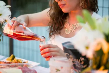 Diner En Blanc 2014 Rebekah Zimmerman for Dîner en Blanc, Chicago's Secret Soirée + Pop Up Picnic, Returns August 8th