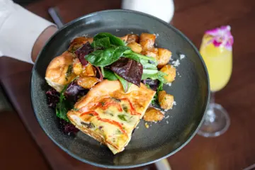 Eno 0582 for ENO Wine Room Extends Pour Decisions Drag Brunch Through End of 2019