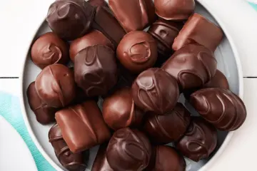 Fannie May Chocolates for Chicagoland Fannie May Weekend 2020 June 26 28