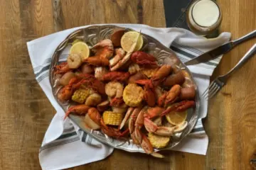 Image for The Dearborn Brings Crawfish Boil & Happy Hour to the Loop
