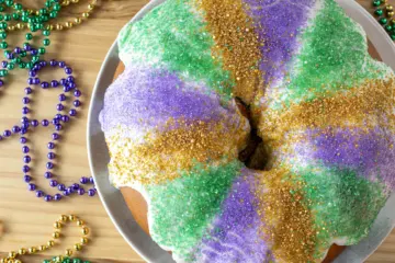 Virtue King Cake 6757 for Virtue's Mardi Gras Themed Menu Celebration