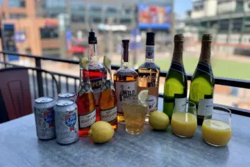 Sdwg Brunch Drinks for Smoke Daddy Wrigleyville Is Now Open With A New Bottomless Weekend Brunch