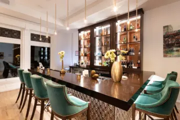 Screen Shot 2021 09 30 At 3 19 29 Pm for Immersive Van Gogh's Bar, "The Lighthouse Lounge," Expands to Welcome Public Visitors