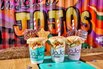 Sc Dc And Classic Hot Choc for JoJo's ShakeBAR is Keeping Chicagoans Warm this National Hot Chocolate Day (January 31) + All Season Long