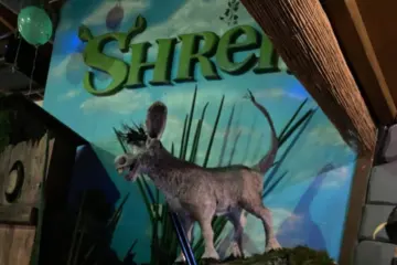 Screen Shot 2022 03 07 At 9 41 53 Am for Replay Lincoln Park Invites Shrek Fans to “Get Shreked” at Their New Pop Up