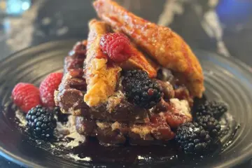 Fried Chicken And Beignet Waffles for CheSa’s Bistro & Bar Opens for Brunch in Avondale