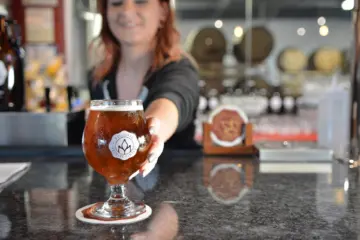 Pollyanna for Meet Chicago Northwest Launches Passport Program Debuting Local Cork and Tap Trail