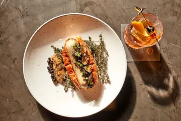 Pendry 2 8 2418311 for $187 Hot Dog: Pendry Chicago Celebrate City’s 187th Birthday with Luxury Hot Dog Combo