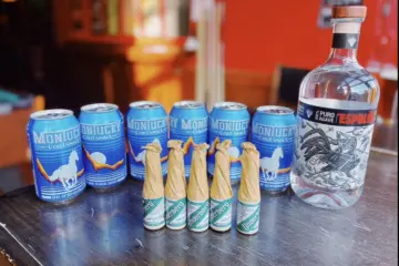 Image for 2024 Tax Day Specials at Chicago Bars and Restaurants