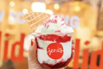 Sugar Plum Brittle Parfait 1 for Jeni’s Sugar Plum Brittle Parfait Available for LTO at Chicagoland Scoop Shops