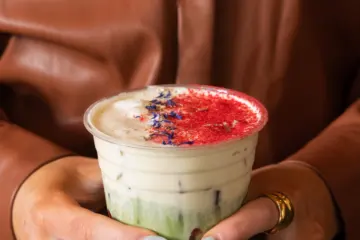 Image for Swadesi Cafe’s New Strawberry Shortcake Matcha & Latte