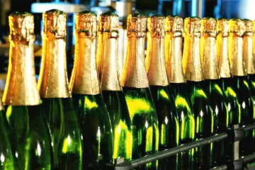 HutchChampange for Free Bottle Champagne at Hutch During Sunday's Oscars