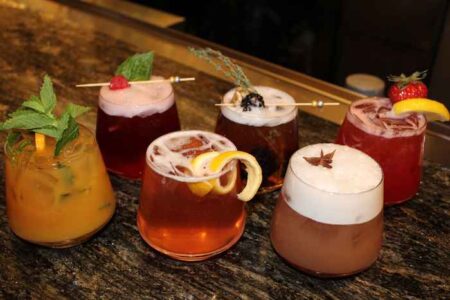 Stetsons Modern Steak Sushi Sloe Gin Cocktails for Sloe Down Summer with Sloe Gin Cocktails at Stetsons Modern Steak + Sushi