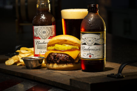 Budweiser Bbq Cheddar Burger Hmshost for O'Hare Restaurants Offering Free Veterans Day Burgers