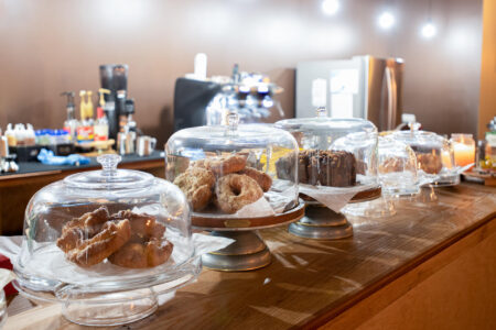 Food for Coffee Hip Hop & Mental Health Opens Fundraising Café in Lakeview, Providing Free Services to Chicago Community