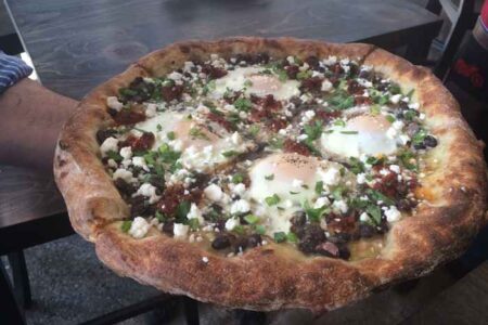 Image for Robert's Pizza Company Now Open in Streeterville