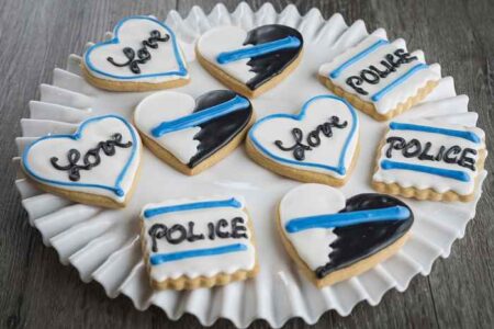 Police Cookies for Families of Fallen Police Officers to Benefit from Bakery’s Special Cookies