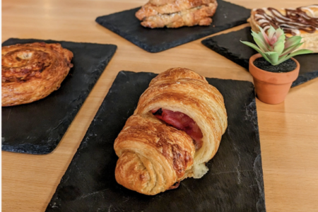 Image for Roggenart European Bakery, Bistro and Café Now Open in Lincoln Park