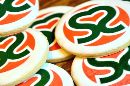 Strings Vdcookies for 1,000 Free Valentine's Cookies at Strings Ramen