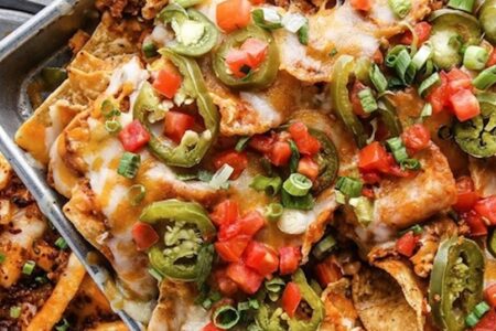 Er for National Nacho Day Dining Deals
