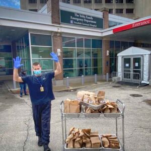 Snapseed 5 for Stefani Restaurant Group Donates Thousands of Meals to First Responders