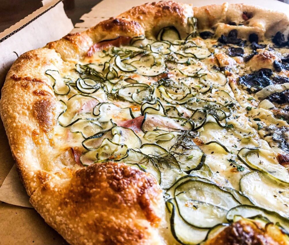 Image for Bob's Pizza The Best Chicago Independent Pizza Chain You’ve Never Heard Of