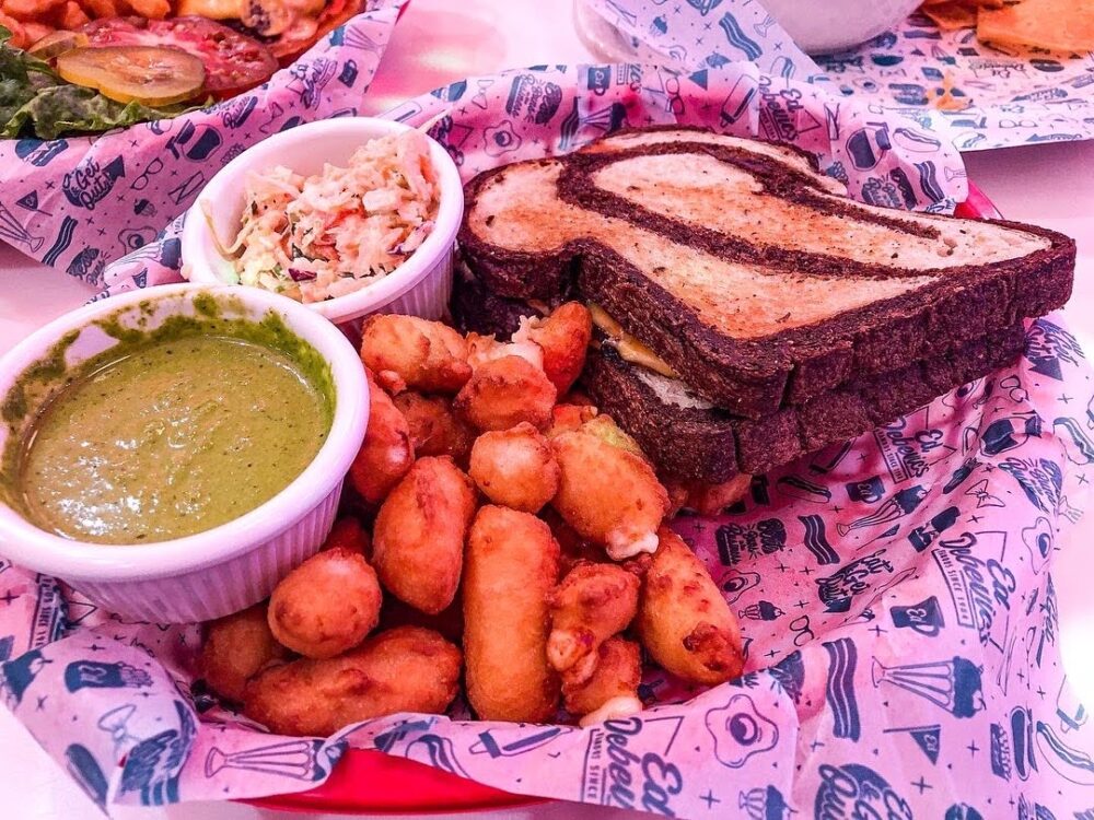 Image for A Return to "The Good Ol' Days" at Ed Debevic's