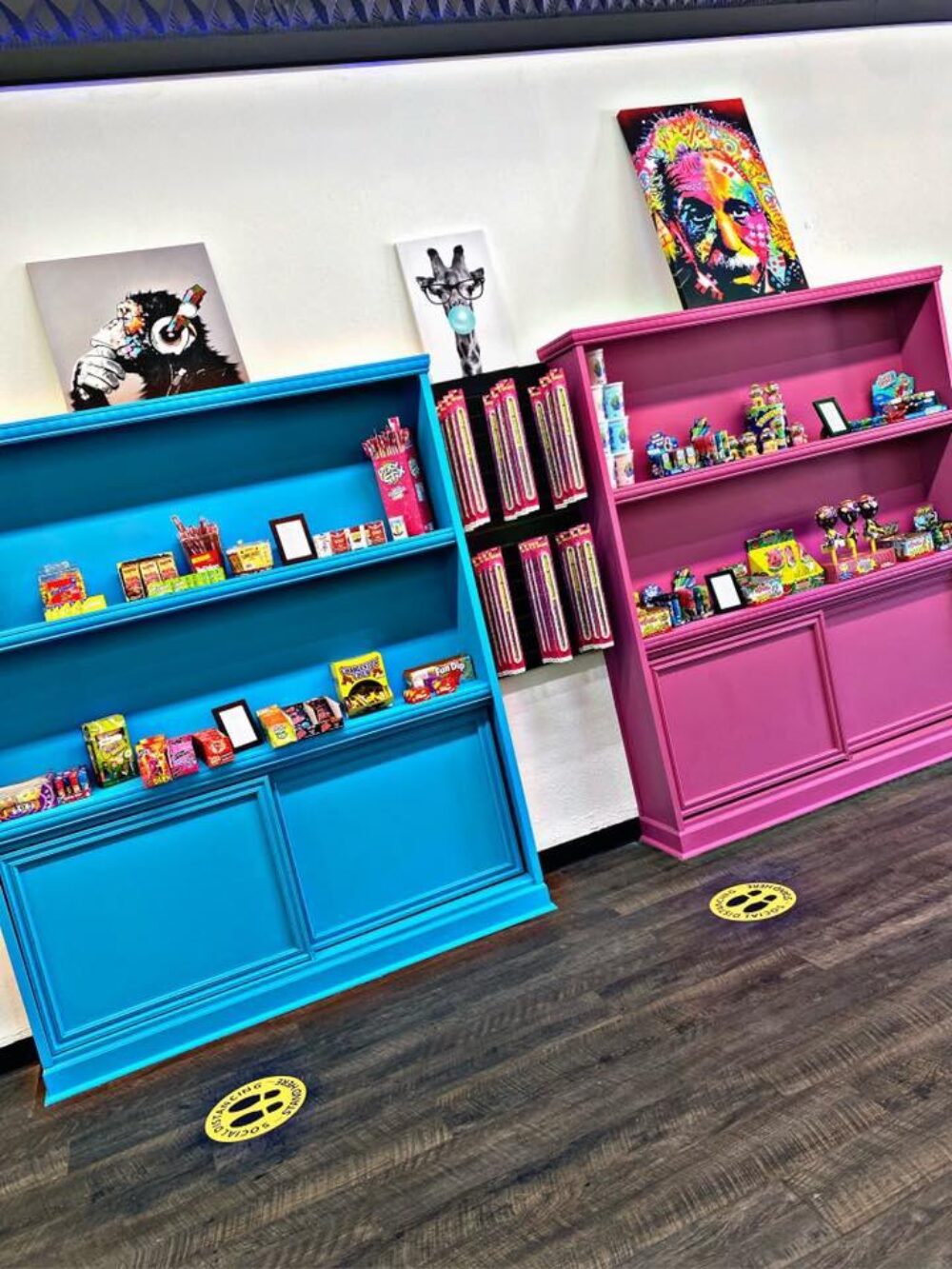 Find all your favorite old and new school candies at Munchiez! (Photo courtesy of Gracie Meier, Photographer) for CFM Asks: Qiana Allen, Owner of ‘Munchiez’, a Novelty Candy Shop and Cereal Bar in Beverly