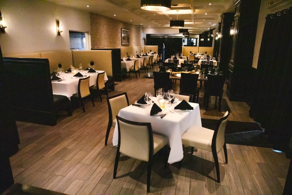 Main Dining for Celebrate the Holidays with Your Favorite Chicago Restaurants, Bars, Gifts and Local Businesses