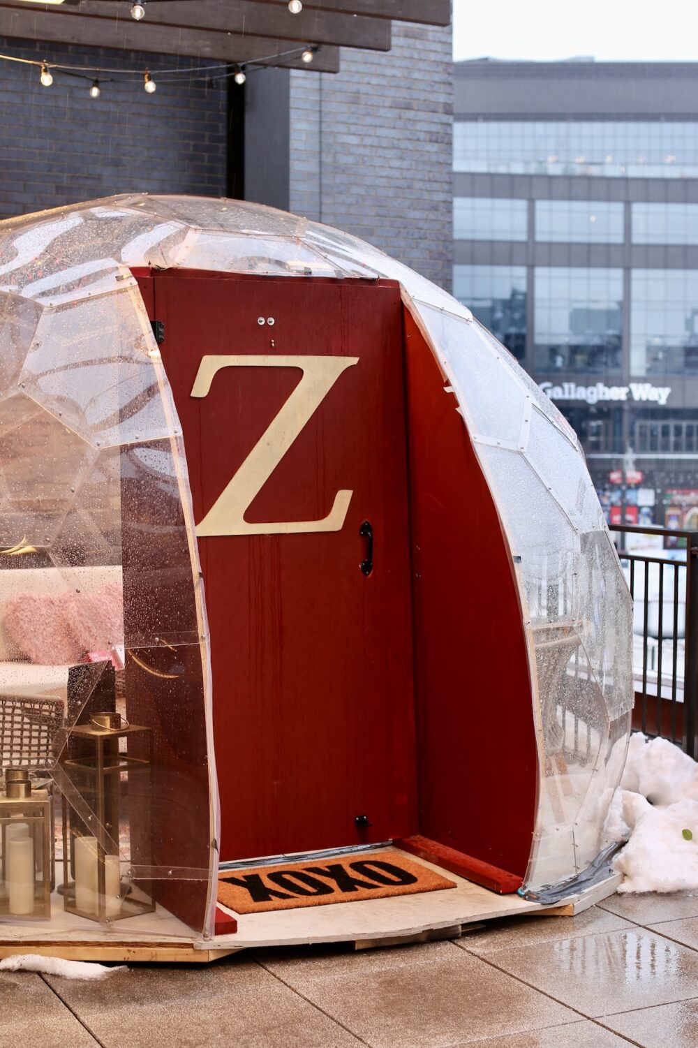 Image for Chicago Restaurants and Bars Show Support for International Women's Day