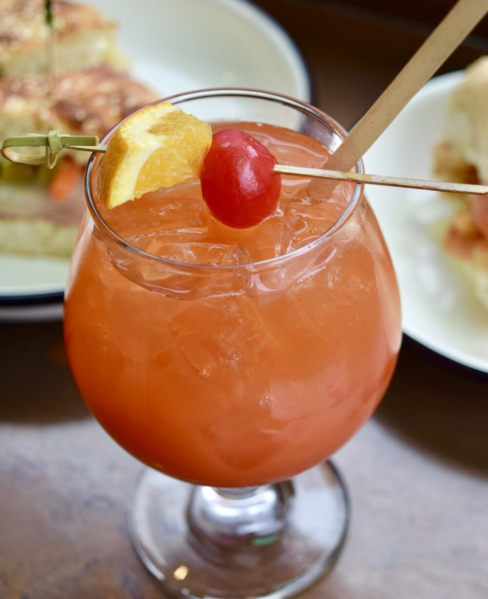 Image for Mardi Gras and Fat Tuesday Specials at Chicago Restaurants and Bars