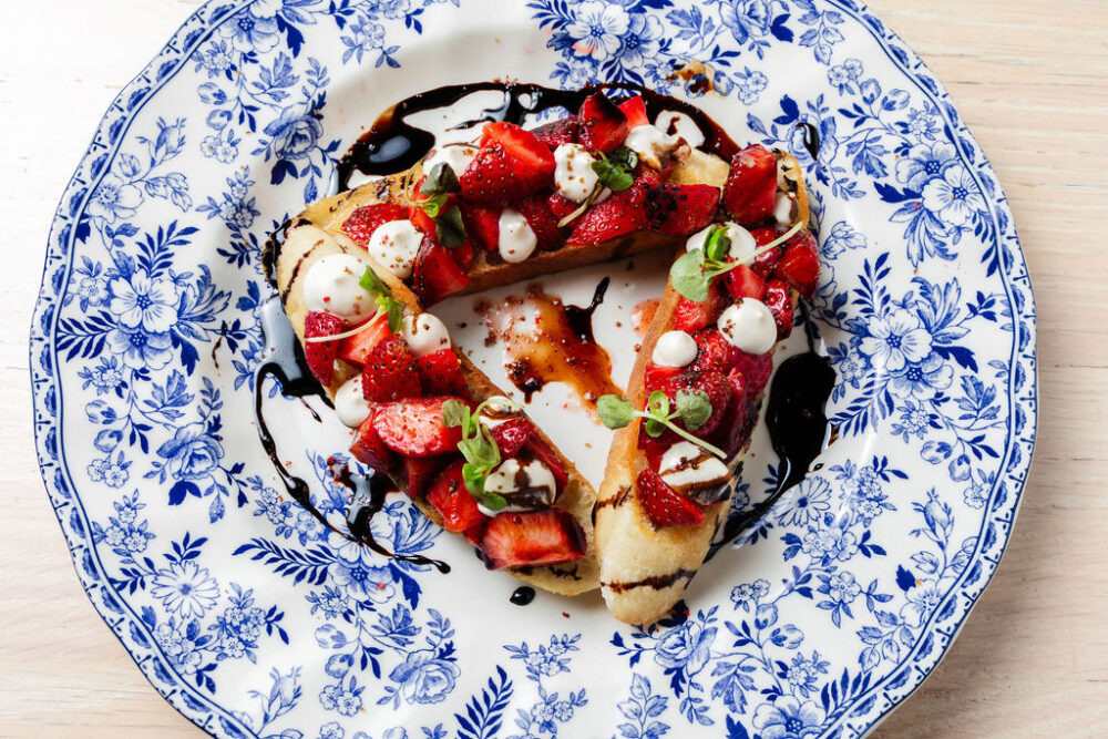 Image for Chicago Restaurants That Are Turning Up the Romance for Valentine's Day 2024